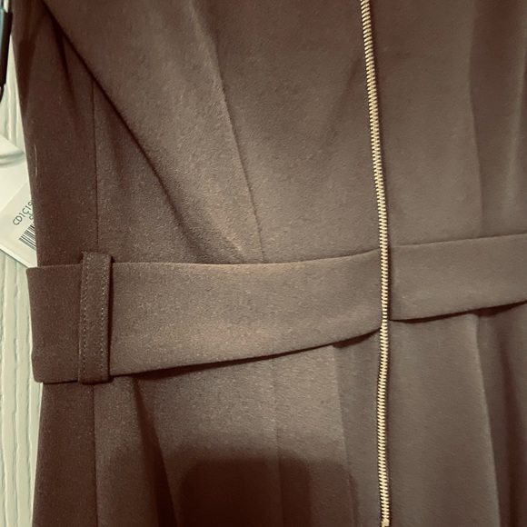 CALVIN KLEIN NWT Brown Dress. Size 6 - Picture 4 of 6